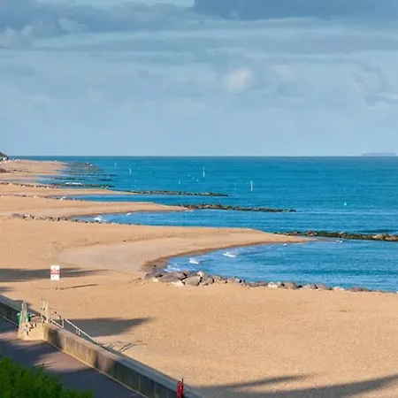 Privately Owned Stunning Caravan Seawick Holiday Park St Osyth Jaywick Sands Exterior photo